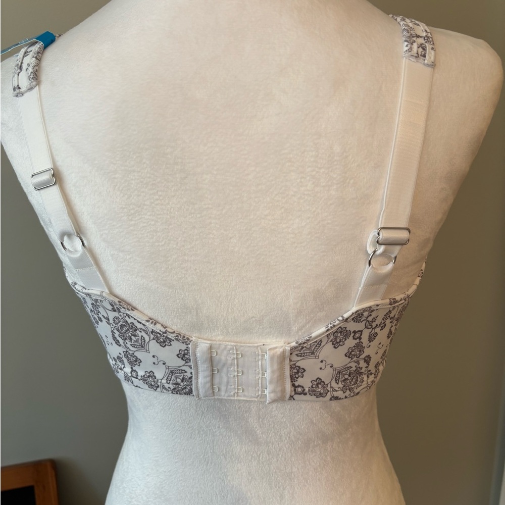 Bali White and Gray Minimizer Bra - Picture 2 of 5